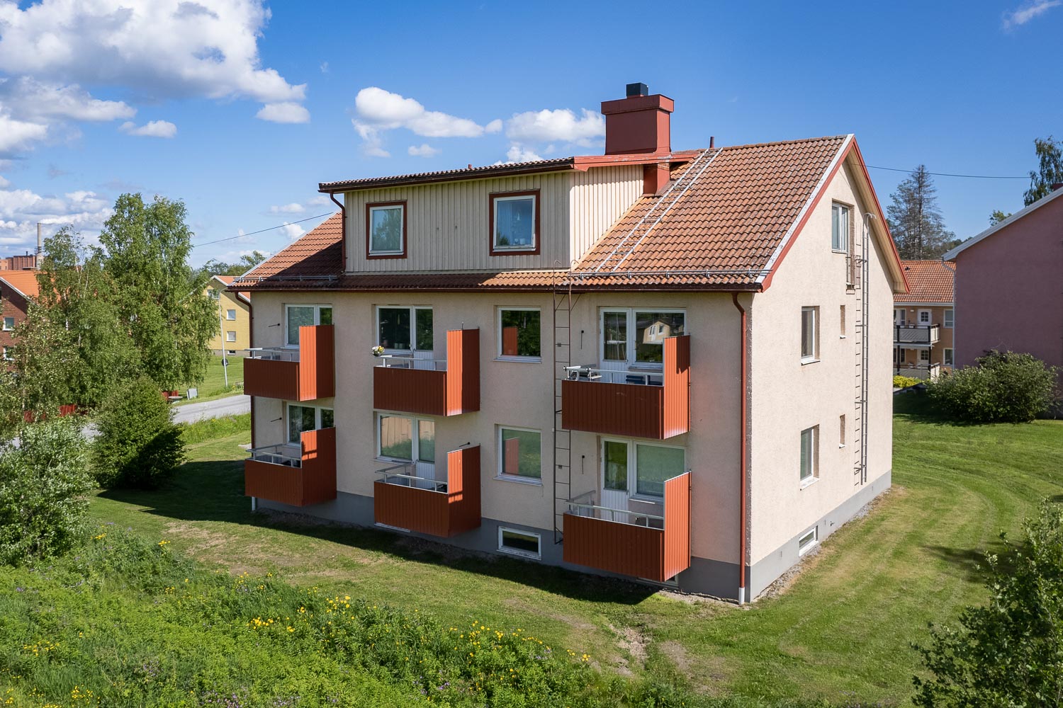 Svedjeholmsvägen 23, 2 rok 024806